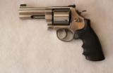 PAIR OF SMITH & WESSON 610 10MM REVOLVERS - 8 of 17