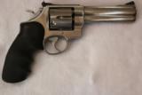PAIR OF SMITH & WESSON 610 10MM REVOLVERS - 4 of 17