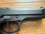 Beretta 92 F Made in 1987 Excellent Condition with Box! - Image 4 of 6