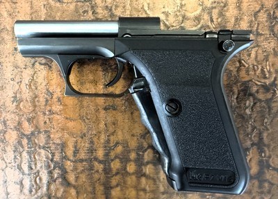 HK P7M13 9mm 1990 KA | Excellent | 4 Mags | 2 Kirkpatrick Holsters |Trijicon Sights - Image 11 of 15