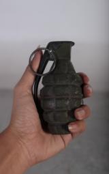 Mk 2 defensive hand grenad RESIN REPLICA - 5 of 5