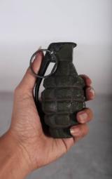 Grenades us
replica - 2 of 6