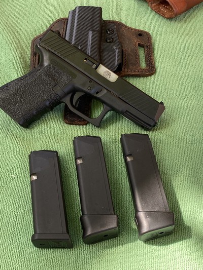 Glock 23 Gen 3 .40 S&W - Image 8 of 11