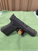 Glock 23 Gen 3 .40 S&W - Image 2 of 11