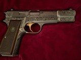 Browning 9 MM Louis XVI
Engraved High Power - 7 of 15