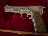 Browning 9 MM Louis XVI
Engraved High Power - 11 of 15