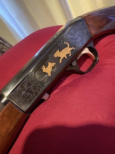 Browning Semi - Auto 22. Grade VI - Image 10 of 15