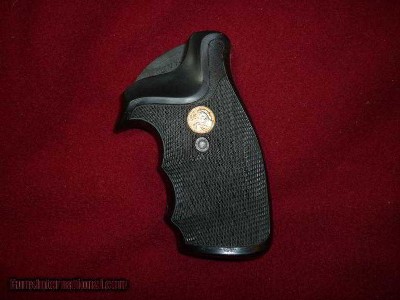 Colt Packmayr Medallion Grips - Image 1 of 1