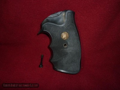 Pacmyer Revolver Grips for Colt Python I Frame Revolver!! - Image 1 of 1