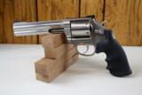 Smith & Wesson 686-3 Classic Hunter 357 Stainless 6 in. bbl unfluted cylinder Lew Horton 1988 Ltd Ed.
- 1 of 10