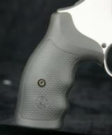 S&W 69 "Combat Magnum" - 4 of 9