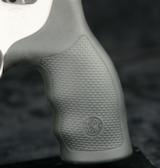 S&W 69 "Combat Magnum" - 7 of 9