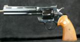 Colt Python
.357
MAGNUM - 2 of 11