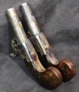 Cased pair of French Screw Barrel Percussion Pistols - 11 of 13