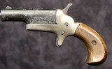 Colt
4th Model
derringer - 2 of 15
