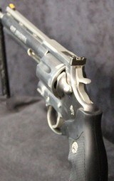 Colt Anaconda - 15 of 15