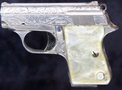 Astra Cub 2000 Auto Pistol - Image 2 of 15