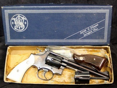 S&W Model 48-3 K-22 MRF Masterpiece - Image 4 of 15