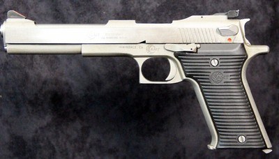 AMT Automag II - Image 2 of 15