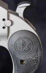 Bond Roughneck Derringer - 4 of 14