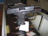 Heckler & Koch P2000SK 9mm - 4 of 5