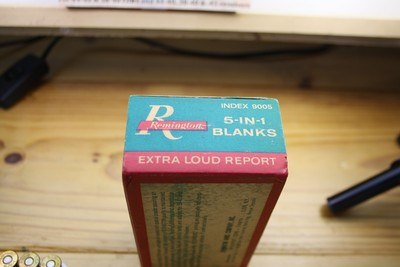 Remington 5 in 1 Blank Movie ammo full box VG+ - Image 7 of 8