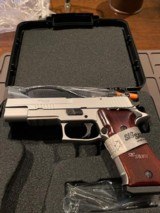 Sig Sauer P220-10-SSE-SAO/ Full Stainless 10mm Elite - 2 of 12