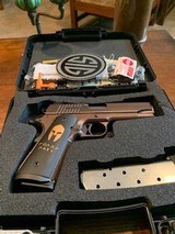 SIG 1911 SPARTAN 45 4.3 - 3 of 6