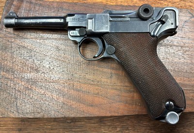 Luger by Mauser ca 1939 - Image 2 of 10
