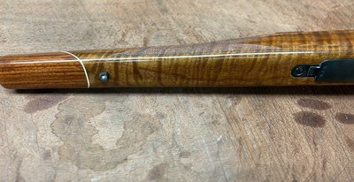 Weatherby Mark V 257 Weatherby Magnum - Image 7 of 7