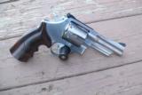 Smith & Wesson Mountain Gun 4 INCH .44 MAGNUM
MODEL
629
- 1 of 2