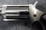 NORTH AMERICAN ARMS MAGNUM REVOLVER D81568 - 5 of 9