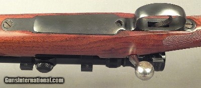 DALE GOENS 30-06- MADE in 1974- MAUSER ACTION- CLASSIC STYLE- NICE WORKMANSHIP- GOENS WRAP AROUND FLEUR-DE-LIS CHECKERING- EXC. CLARO WALNUT STOCK - Image 3 of 8