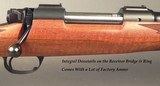 KIMBER of OREGON 280 REM- SUPER GRADE MOD 89 BGR- COMES with a LOT of FACTORY AMMO- INTEGRAL Dbl SQUARE BRIDGE DOVETAILS- APPEARS UNFIRED- LEUPOLD 6 - 2 of 4