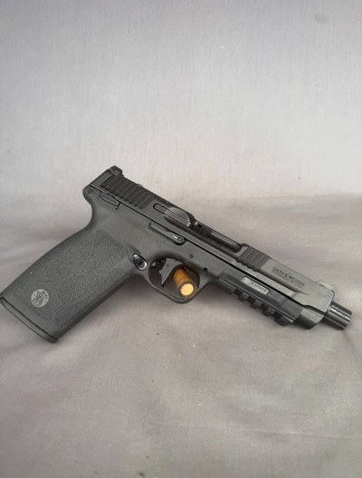 Smith & Wesson M&P 5.7