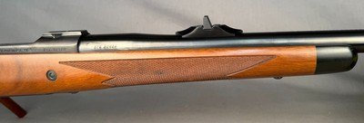 Ruger M77 Hawkeye Hunter LEFT HAND Threaded in 375 Ruger  LIKE NEW 100% WOOD 100% Checkering 100% Blue - Image 9 of 12