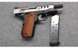 Smith & Wesson ~ Performance 1911 ~ .45 ACP - 3 of 4