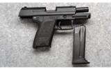 Heckler & Koch ~ USP Compact ~ .45 ACP - 3 of 4