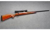 Weatherby ~ Vanguard ~ .300 Weatherby Mag. - 1 of 9