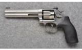 Smith & Wesson ~ 617-6 ~ .22 LR - 2 of 3