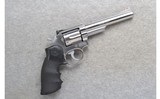 Smith & Wesson ~ 66-2 ~ .357 S&W Mag. - 1 of 2