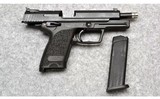 Heckler & Koch ~ USP Expert ~ 9mm - 3 of 4