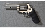 Smith & Wesson ~ 460V ~ .460 S&W Mag. - 2 of 3