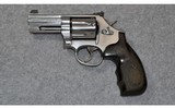 Smith & Wesson ~ 686-6 ~ .357 S&W Magnum - 2 of 3