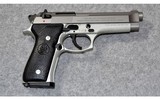 Beretta ~ 92FS ~ 9mm - 1 of 4