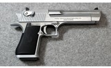 Magnum Research ~ Desert Eagle ~ .44 Rem. Magnum - 1 of 4