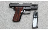 Sig Sauer ~ P229 ~ .40 S&W - 3 of 4