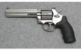 Smith & Wesson ~ 686-6 ~ .357 S&W Magnum - 2 of 3