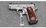 Kimber ~ Micro 9 ~ 9mm - 2 of 4