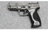 Smith & Wesson ~ M&P 9 M2.0 ~ 9mm - 2 of 4
